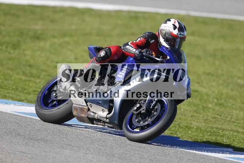 /02 28.-31.01.2025 Moto Center Thun Jerez/gruen-green/67